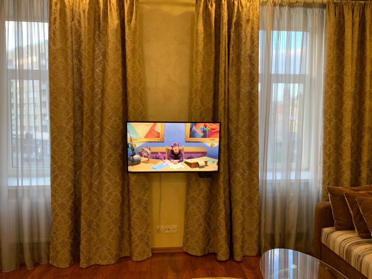 Apartment Miskevycha Lviv Bagian luar foto